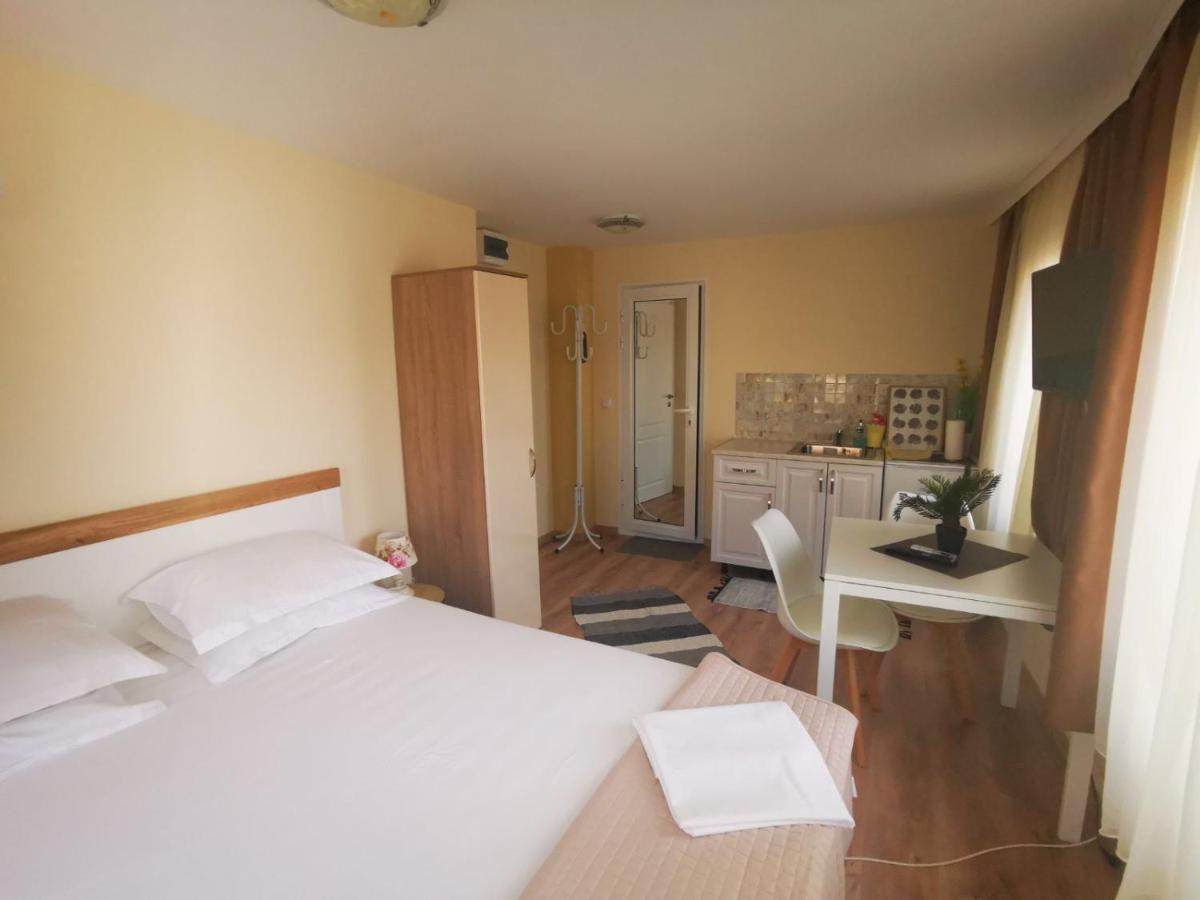 Damaris Hotel Sozopol Exterior photo